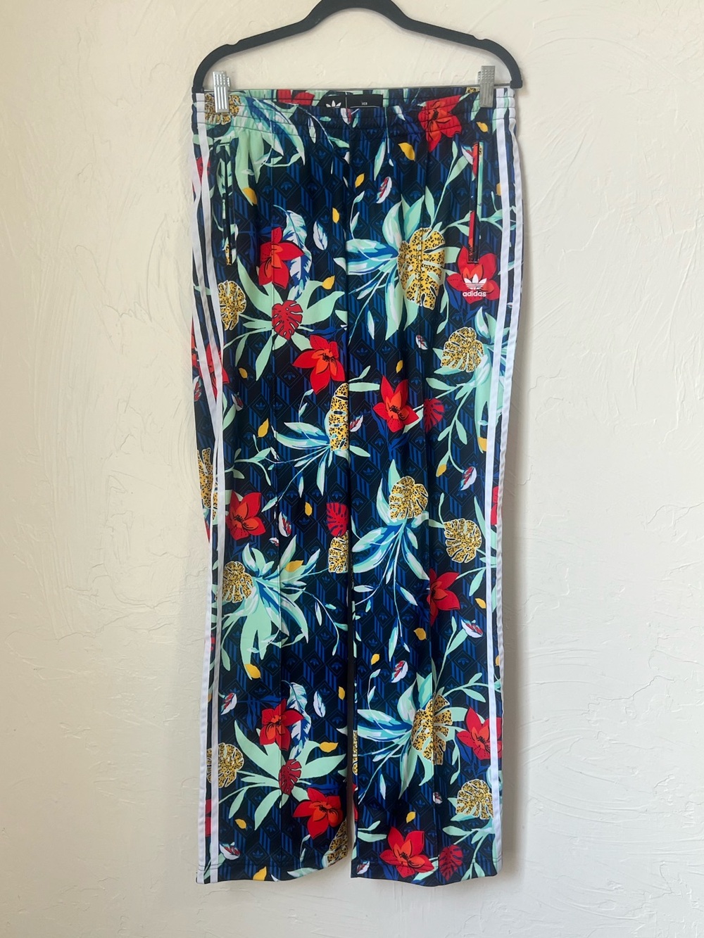adidas Her Studio London Track Pants with White Stripes size M - Picture 2 of 6